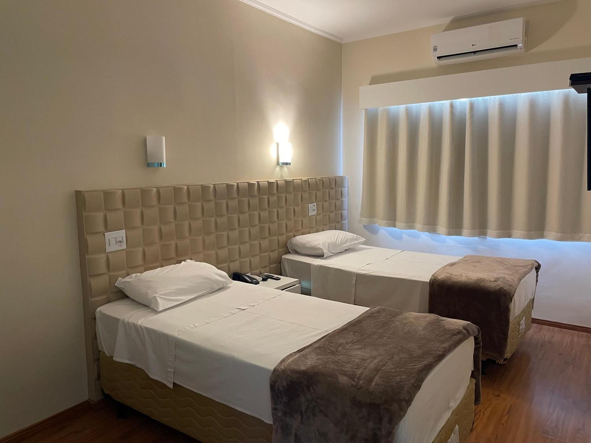 Hotel Marbor Mogi das Cruzes Esterno foto
